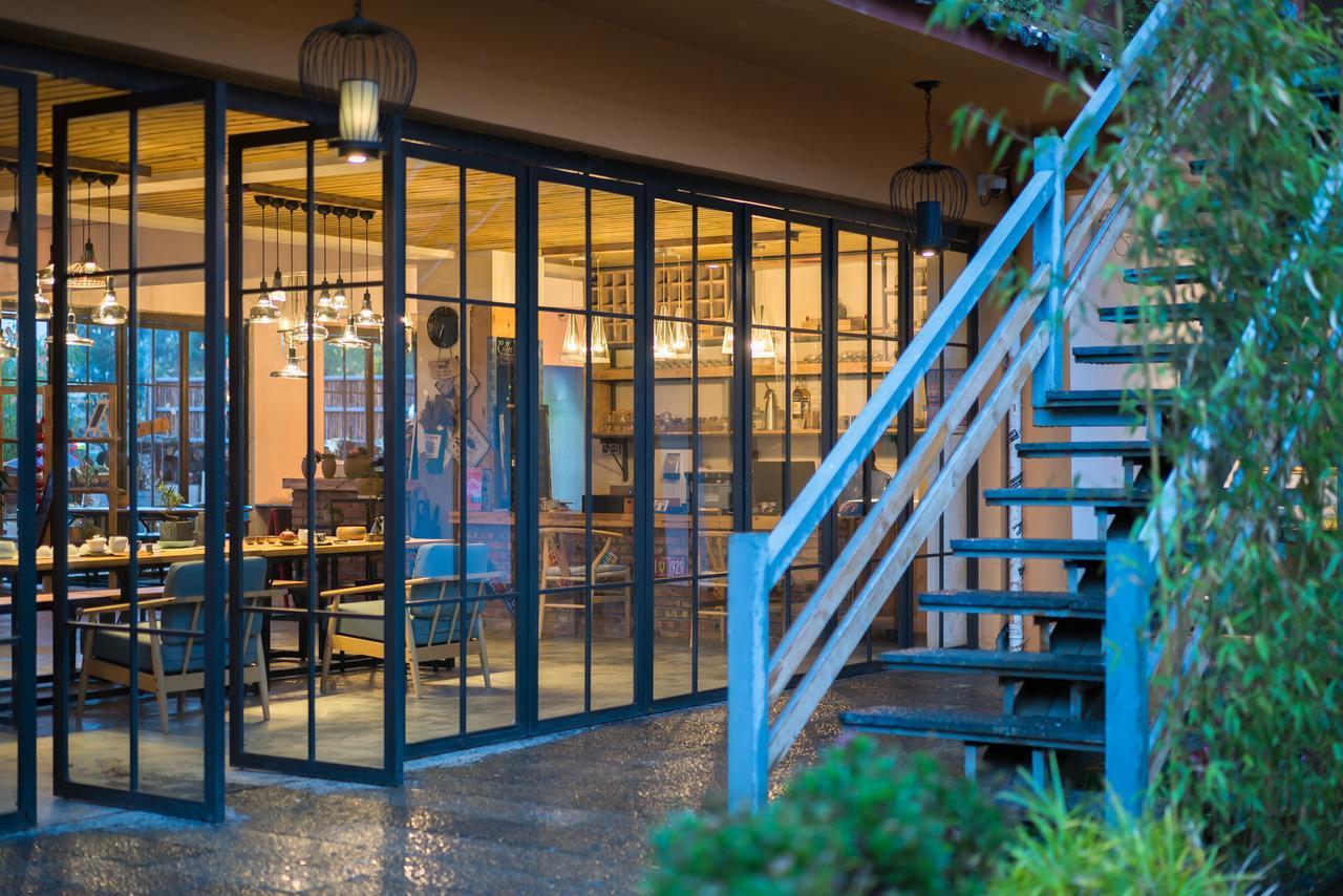 Bamboo Cultural Lake Inn Ninglang Exterior foto