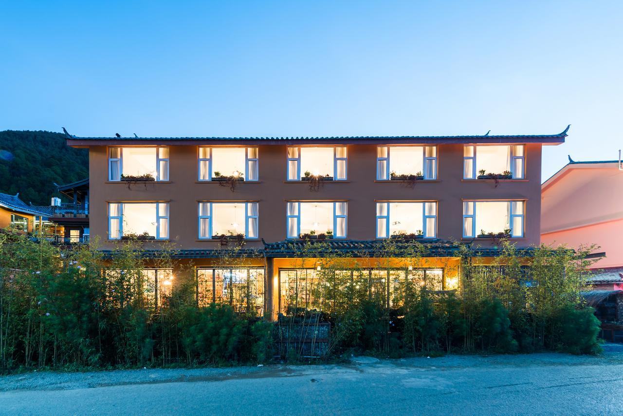 Bamboo Cultural Lake Inn Ninglang Exterior foto