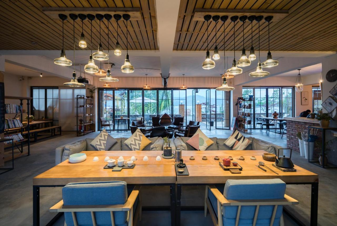 Bamboo Cultural Lake Inn Ninglang Exterior foto